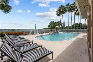 3302 Bay Club Cir, Tampa, FL 33607 - Photo 18