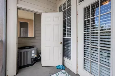 3302 Bay Club Circle #3202, Tampa, FL 33607 - Photo 16