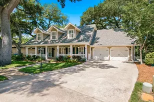 1125 Spanish Oaks Dr W, Palm Harbor, FL 34683 - Photo 12