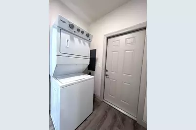 1240 15th Street N, Saint Petersburg, FL 33705 - Photo 26