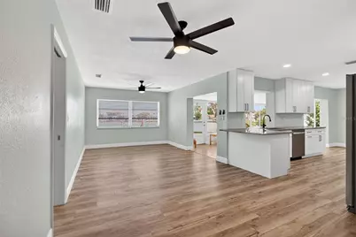 7957 10th Avenue S, Saint Petersburg, FL 33707 - Photo 16
