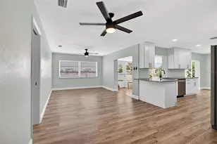 7957 10th Ave S, Saint Petersburg, FL 33707 - Photo 16