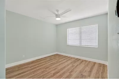 7957 10th Avenue S, Saint Petersburg, FL 33707 - Photo 24
