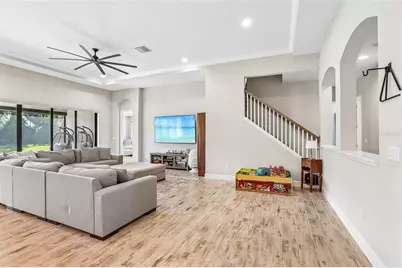 14142 Swiss Bridge Drive, Riverview, FL 33579 - Photo 6