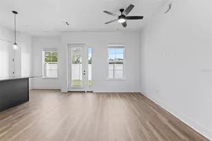 3813 Banner Run Pl, Tampa, FL 33614 - Photo 6