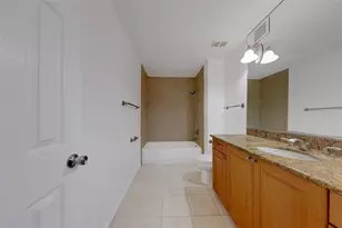2400 Feather Sound Dr, Clearwater, FL 33762 - Photo 24