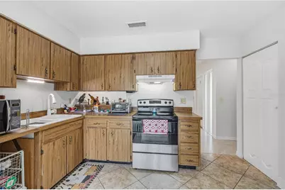 10307 Pennytree Place, Tampa, FL 33624 - Photo 10