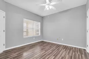 10764 70th Ave, Seminole, FL 33772 - Photo 16