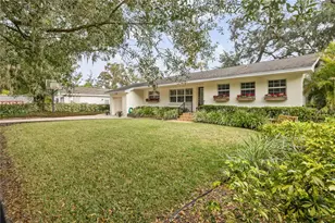 1418 E Park Cir, Tampa, FL 33604 - Photo 1