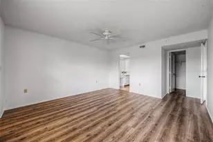 202 Mary Dr, Oldsmar, FL 34677 - Photo 18