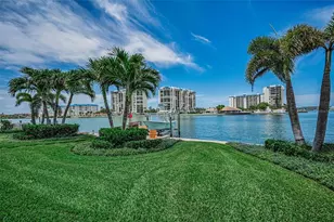 1201 81st St S, Saint Petersburg, FL 33707 - Photo 62
