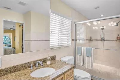 1201 81st Street S, Saint Petersburg, FL 33707 - Photo 38