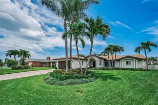 1201 81st St S, Saint Petersburg, FL 33707 - Photo 66