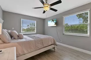 2911 E 97th Ave, Tampa, FL 33612 - Photo 20