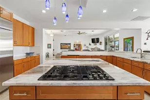833 Ponce De Leon Dr, Tierra Verde, FL 33715 - Photo 20