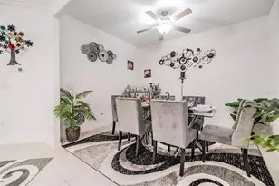 6748 Ripple Pond Loop, Zephyrhills, FL 33541 - Photo 10