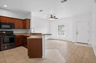 1923 Yellowfin Dr, Port Orange, FL 32128 - Photo 4