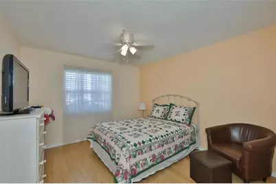 109 Glendower Circle, Sun City Center, FL 33573 - Photo 20