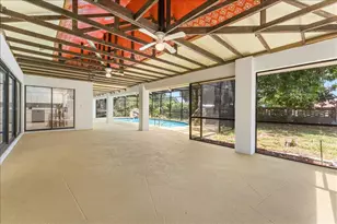 136 Sheffield Cir E, Palm Harbor, FL 34683 - Photo 50