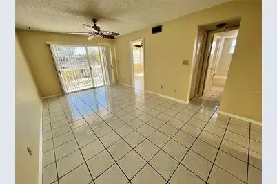 6908 Stones Throw Circle N #10208, Saint Petersburg, FL 33710 - Photo 8