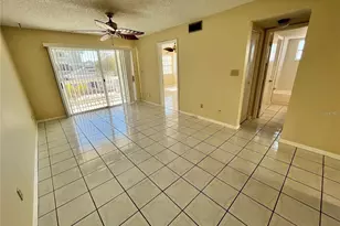 6908 Stonesthrow Cir N, Saint Petersburg, FL 33710 - Photo 8