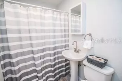 10016 N 24th Street, Tampa, FL 33612 - Photo 12