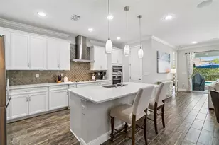 7426 Sungold Meadow Ct, Apollo Beach, FL 33572 - Photo 2