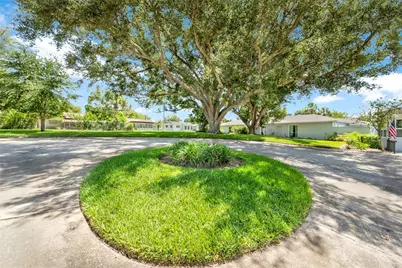1608 Whitebridge Drive #B, Palm Harbor, FL 34684 - Photo 4