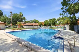 2060 Sunset Point Rd, Clearwater, FL 33765 - Photo 26