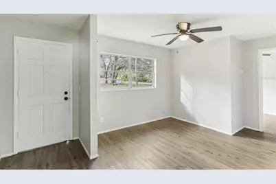 7711 Amherst Street, Tampa, FL 33625 - Photo 2