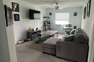 8845 Gallantree Pl, Land O Lakes, FL 34637 - Photo 4
