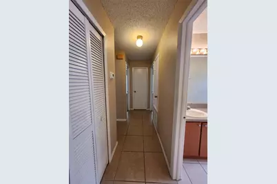 1904 Firethorn Court, Brandon, FL 33511 - Photo 16