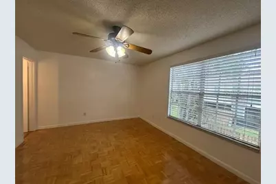 13915 Fletchers Mill Drive, Tampa, FL 33613 - Photo 32