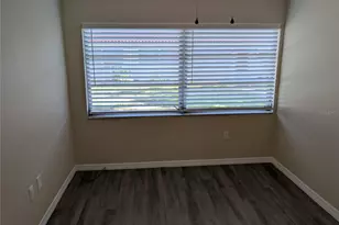 5870 38th Ave N, Saint Petersburg, FL 33710 - Photo 10