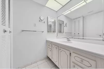 660 Island Way #301, Clearwater Beach, FL 33767 - Photo 20