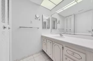 660 Island Way, Clearwater Beach, FL 33767 - Photo 20