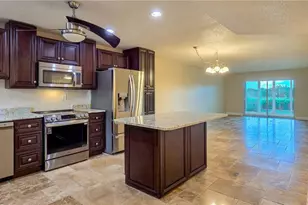 4601 Chancellor St NE, Saint Petersburg, FL 33703 - Photo 8