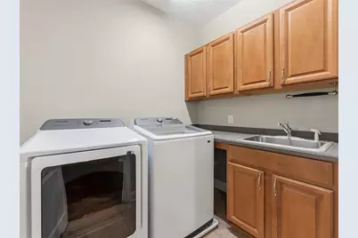3203 Lake Green Court, Tampa, FL 33611 - Photo 30