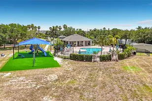 1810 Bonita Bluff Ct, Ruskin, FL 33570 - Photo 54