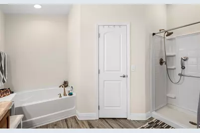 8421 Beachwood Court, Spring Hill, FL 34606 - Photo 22