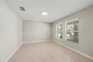 10829 Crushed Grape Dr., Riverview, FL 33578 - Photo 4