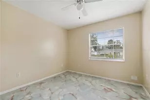 8517 Renald Blvd, Tampa, FL 33637 - Photo 12