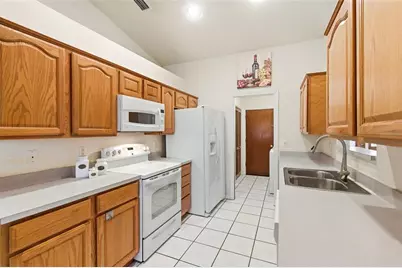 30 Glades Avenue, Tarpon Springs, FL 34689 - Photo 10