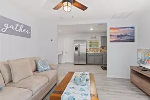 7206 Schering St, Weeki Wachee, FL 34613 - Photo 38
