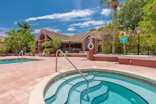 10263 Gandy Blvd N, Saint Petersburg, FL 33702 - Photo 22