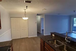 10263 Gandy Blvd N, Saint Petersburg, FL 33702 - Photo 6