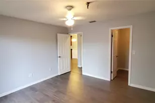 10263 Gandy Blvd N, Saint Petersburg, FL 33702 - Photo 14