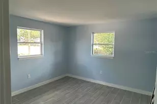 1884 Pine St, Largo, FL 33774 - Photo 12