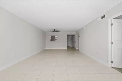 7425 Bay Island Drive S #104, South Pasadena, FL 33707 - Photo 32