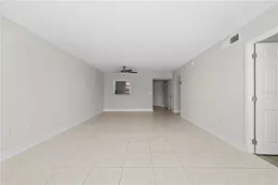 7425 Bay Island Dr S, South Pasadena, FL 33707 - Photo 32